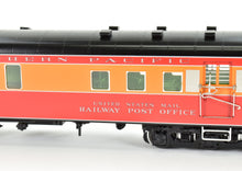 Load image into Gallery viewer, HO Brass CON CIL - Challenger Imports SP - Southern Pacific 1955 Shasta Daylight 10-Car Set FP