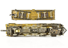 Load image into Gallery viewer, HO Brass Max Gray ATSF - Santa Fe 4-6-2 Heavy Pacific