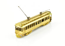 Load image into Gallery viewer, HO Brass Suydam PE - Pacific Electric "Eight" Wood Interurban Coach