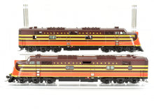 Load image into Gallery viewer, HO Brass CON Railway Classics IC - Illinois Central - 1942 "Panama Limited" 10-Car Set with EMD E6 AA Set Scheme F/P #'s 4001-4002