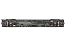 Load image into Gallery viewer, HO Brass Railway Classics C&NW - Chicago and North Western "400" 56-Seat Coach FP 3415