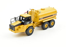 Load image into Gallery viewer, HO Brass Zycon Models No. K500 Caterpillar D250E Series II Articulated Truck W/Klein Water Tank