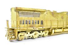 Load image into Gallery viewer, HO Brass OMI - Overland Models, Inc. ATSF - Santa Fe EMD Dash 8-40CW Gull Wing Cab