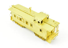 Load image into Gallery viewer, HO Brass OMI - Overland Models, Inc. C&NW - Chicago & Northwestern Wood Caboose End Windows Only