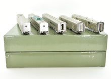 Load image into Gallery viewer, HO Brass CON CIL - Challenger Imports ATSF - Santa Fe 1951 Super Chief 10 Car Set