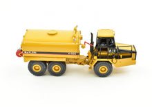 Load image into Gallery viewer, HO Brass Zycon Models No. K500 Caterpillar D250E Series II Articulated Truck W/Klein Water Tank