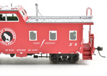 Load image into Gallery viewer, HO Brass DVP - Division Point GN - Great Northern X Series Slanted Cupola Caboose Factory Painted No. X-5