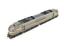Load image into Gallery viewer, HO Brass OMI - Overland Models Inc. NH - New Haven EF-3 Class Motor Factory Painted Pullman Green