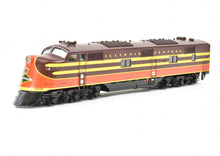 Load image into Gallery viewer, HO Brass CON Railway Classics IC - Illinois Central - 1942 "Panama Limited" 10-Car Set with EMD E6 AA Set Scheme F/P #'s 4001-4002