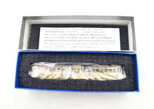Load image into Gallery viewer, HO Brass NJ Custom Brass BER - Boston Elevated Railroad Single Truck Articulated Trolley