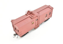 Load image into Gallery viewer, HO Brass Key Imports ATSF - Santa Fe Open Air Seats "Hollywood" Caboose Pro Painted No. 951