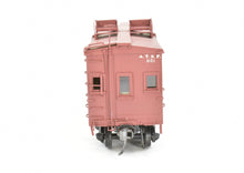 Load image into Gallery viewer, HO Brass Key Imports ATSF - Santa Fe Open Air Seats "Hollywood" Caboose Pro Painted No. 951