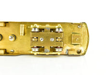 Load image into Gallery viewer, HO Brass Suydam PE - Pacific Electric Hollywood Car Original Style Center Entrance