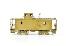 Load image into Gallery viewer, HO Brass NPP - Nickel Plate Products NKP - Nickel Plate Road Wood Caboose