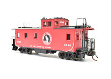 Load image into Gallery viewer, HO Brass OMI - Overland Models, Inc. GN - Great Northern 30' Wood Caboose Factory Painted No. X246