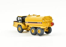 Load image into Gallery viewer, HO Brass Zycon Models No. K500 Caterpillar D250E Series II Articulated Truck W/Klein Water Tank