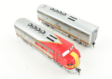 Load image into Gallery viewer, HO Athearn Genesis ATSF - Santa Fe EMD F3A/F3B Set #21L and 21A
