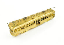 Load image into Gallery viewer, HO Brass Suydam PE - Pacific Electric Hollywood Car Original Style Center Entrance
