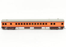 Load image into Gallery viewer, HO Brass NPP - Nickel Plate Products MILW - Milwaukee Road Hiawatha Coach FP