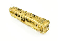 Load image into Gallery viewer, HO Brass Suydam PE - Pacific Electric Hollywood Car Original Style Center Entrance