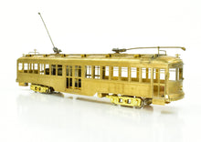 Load image into Gallery viewer, HO Brass Suydam PE - Pacific Electric Hollywood Car Original Style Center Entrance