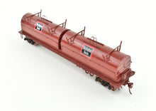 Load image into Gallery viewer, HO Brass OMI - Overland Models, Inc. CB&Q - Burlington Route Thrall Coil Steel Car CP