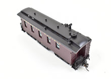 Load image into Gallery viewer, HO Brass VH - Van Hobbies CPR - Canadian Pacific Railway 35 Ft. Business Car Pro-Painted