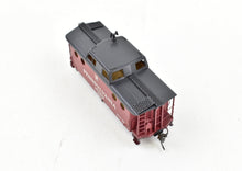 Load image into Gallery viewer, HO Brass Alpha Models PRR - Pennsylvania Railroad N-5C Cabin Car - CP No. 477983
