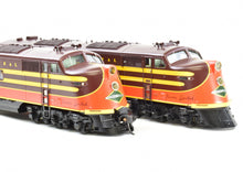 Load image into Gallery viewer, HO Brass CON Railway Classics IC - Illinois Central - 1942 "Panama Limited" 10-Car Set with EMD E6 AA Set Scheme F/P #'s 4001-4002