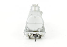 Load image into Gallery viewer, HO Brass Pecos River Brass ATSF - Santa FeTk-k Tank Car with AB Brakes Custom Painted