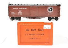 Load image into Gallery viewer, HO Brass NPP - Nickel Plate Products GN - Great Northern 40' Boxcar Custom Painted No. 7302