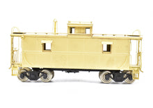 Load image into Gallery viewer, HO Brass NPP - Nickel Plate Products C&O - Chesapeake & Ohio Steel Caboose