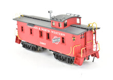 Load image into Gallery viewer, HO Brass OMI - Overland Models, Inc. C&NW - Chicago & North Western Wood Caboose Number Board Version CP