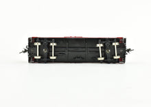 Load image into Gallery viewer, HO Brass Oriental Limited GN -Great Northern "X" Caboose X31-40 Class FP No. X40