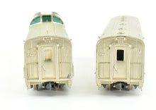 Load image into Gallery viewer, HO Brass NPP - Nickel Plate Products CB&Q - Burlington Route WP & D&RGW California Zephyr Dome-Observation Baggage Set