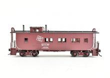 Load image into Gallery viewer, HO Brass CON OMI - Overland Models, Inc. MILW - Milwaukee Road 36' Wood Caboose FP No. 0558