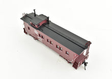 Load image into Gallery viewer, HO Brass CON OMI - Overland Models, Inc. MILW - Milwaukee Road 36' Wood Caboose FP No. 0558