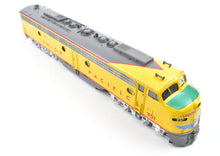 Load image into Gallery viewer, Wheel Wear: Almost none Noise: 4 of 10 - Moderate motor/gearbox noise  Operation: Runs well  Motor: Can Motor  Control: Analog – DC Only