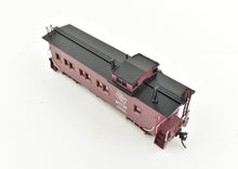 Load image into Gallery viewer, HO Brass CON OMI - Overland Models, Inc. MILW - Milwaukee Road 36' Wood Caboose FP No. 0558