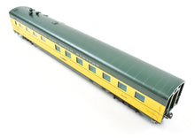 Load image into Gallery viewer, HO Brass Railway Classics C&NW - Chicago and North Western "400" 56-Seat Diner FP 6950