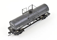 Load image into Gallery viewer, HO Brass OMI - Overland Models, Inc. CGTX - GATX of Canada ACF Single Dome 8,000 Gallon Insulated High Pressure Tank Car CP