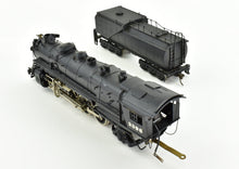 Load image into Gallery viewer, HO Brass PFM - Tenshodo GN - Great Northern 2-8-2 Class O-8 factory Painted No. 3398