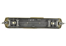 Load image into Gallery viewer, HO Brass- ambert REA - Railway Express Agency ATSF - Santa Fe Express Reefer Custom Painted