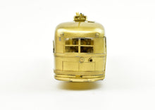 Load image into Gallery viewer, HO Brass The Car Works CSL - Chicago Surface Lines 1946 Pullman "Green Hornet" PCC Car