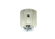 Load image into Gallery viewer, HO Brass Shoreham Shops CB&Q- Burlington Twin Cities Zephyr Parlor Car "Silver Parlor" FP