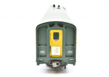Load image into Gallery viewer, HO Brass Railway Classics C&NW - Chicago and North Western "400" 56-Seat Diner FP 6950
