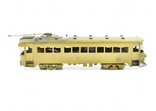 Load image into Gallery viewer, HO Brass Hallmark Models Interurban C & LE - Cincinnati & Lake Erie - Trolley Car "Red Devil"