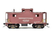 Load image into Gallery viewer, HO Brass Pacific Pike PRR - Pennsylvania Railroad Class N5 Caboose Custom Painted
