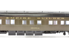 Load image into Gallery viewer, HO Brass Oriental Limited GN - Great Northern 1935 "Empire Builder" Observation Lounge 1071-1075 CP "Peoria"