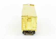 Load image into Gallery viewer, HO Brass Pecos River Brass ATSF - Santa Fe Sk-Q Stock Car with Replacement Kadee Trucks
